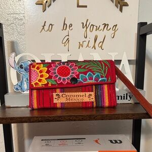 Cozumel Multicolor Embroidered Women's Bag